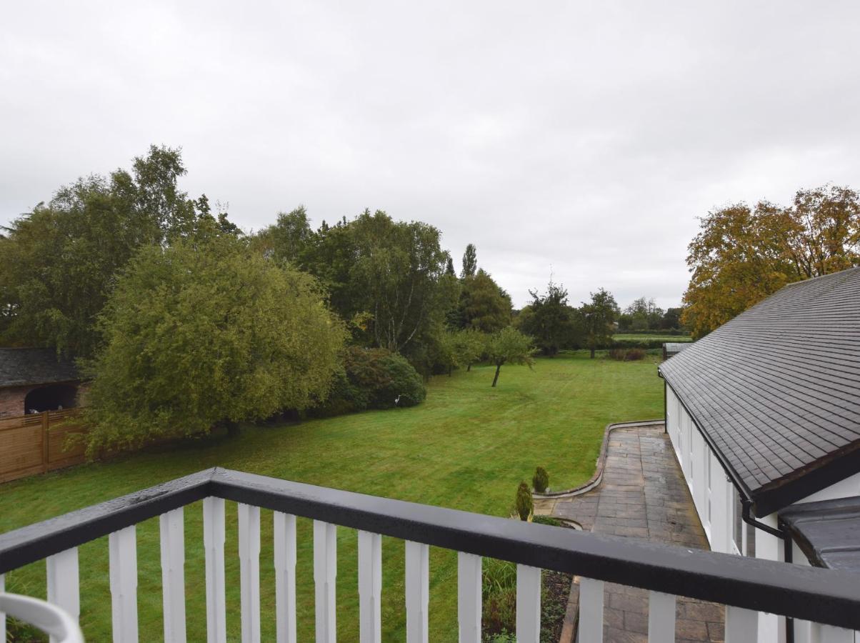 Solway Villa Chester Exterior photo